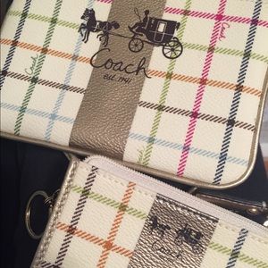 Like new Coach Wallet and Coin Purse!